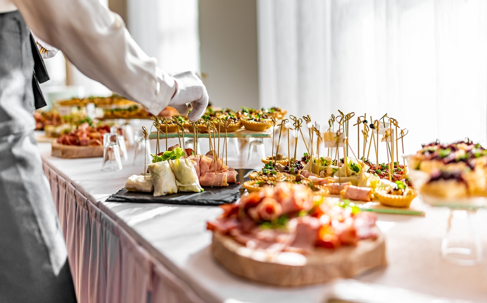 5 Steps to Elevate Your Corporate Event with Tailored Gourmet Menus